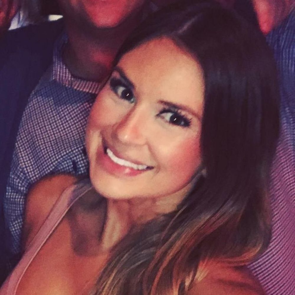 Meet your Posher, Carly